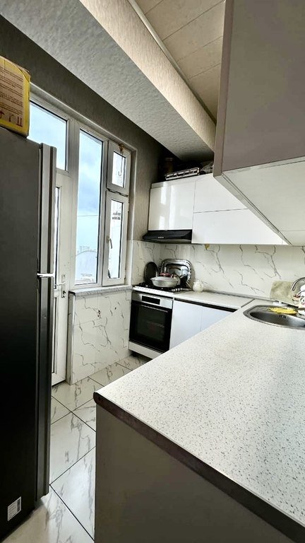 Satılır 2 otaqlı yeni tikili, 62 m², İnşaatçılar m.-7