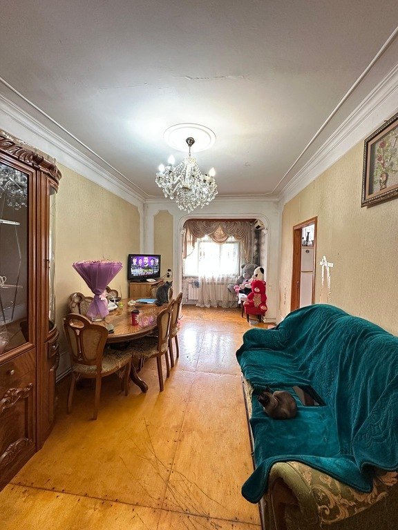 Satılır 2 otaqlı köhnə tikili, 45 m², Memar Əcəmi m.-1