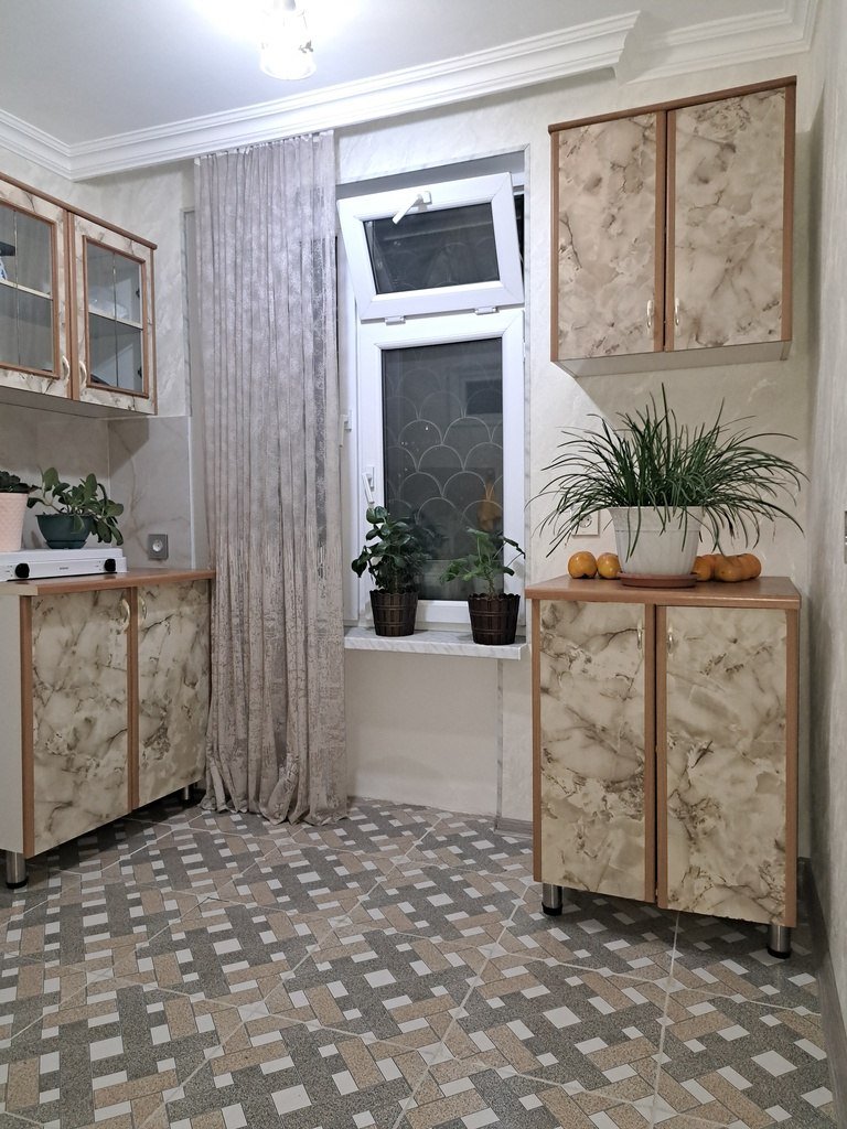 Satılır 1 otaqlı köhnə tikili, 35 m², İnşaatçılar m.-3