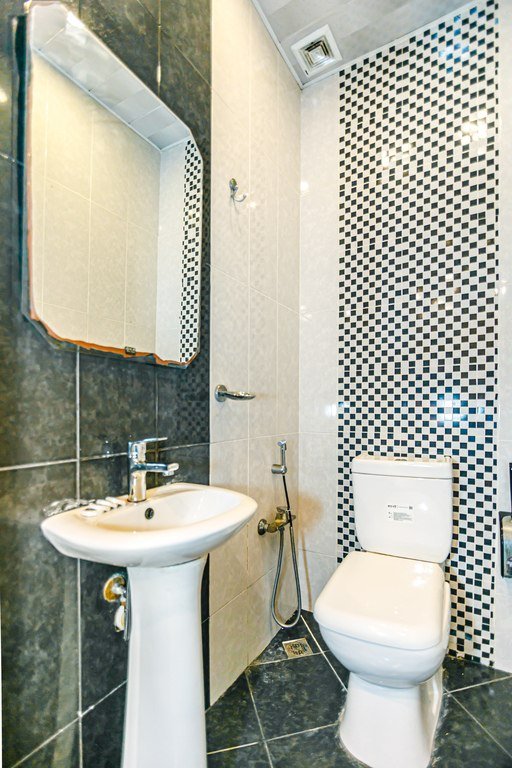 Kirayə verilir 3 otaqlı yeni tikili, 180 m², 8 noyabr-9