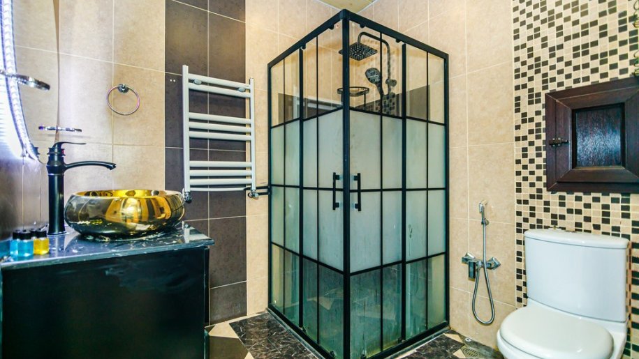 Kirayə verilir 3 otaqlı yeni tikili, 180 m², 8 noyabr-16