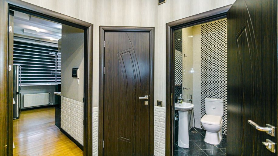 Kirayə verilir 3 otaqlı yeni tikili, 180 m², 8 noyabr-21