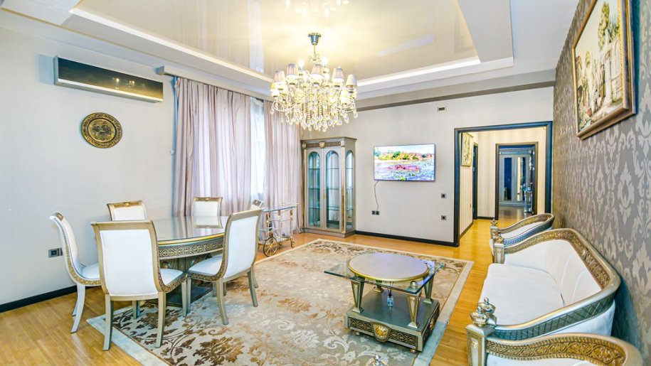 Kirayə verilir 3 otaqlı yeni tikili, 180 m², 8 noyabr-24