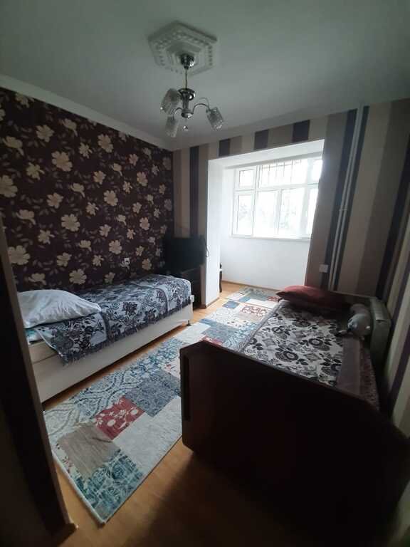 Satılır 4 otaqlı köhnə tikili, 90 m², Əhmədli m.-2
