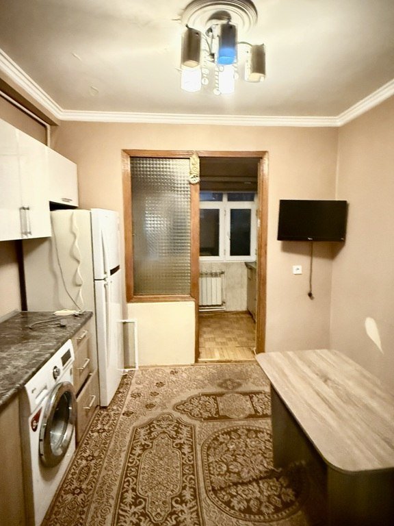 Kirayə verilir 3 otaqlı köhnə tikili, 80 m², Gənclik m.-7