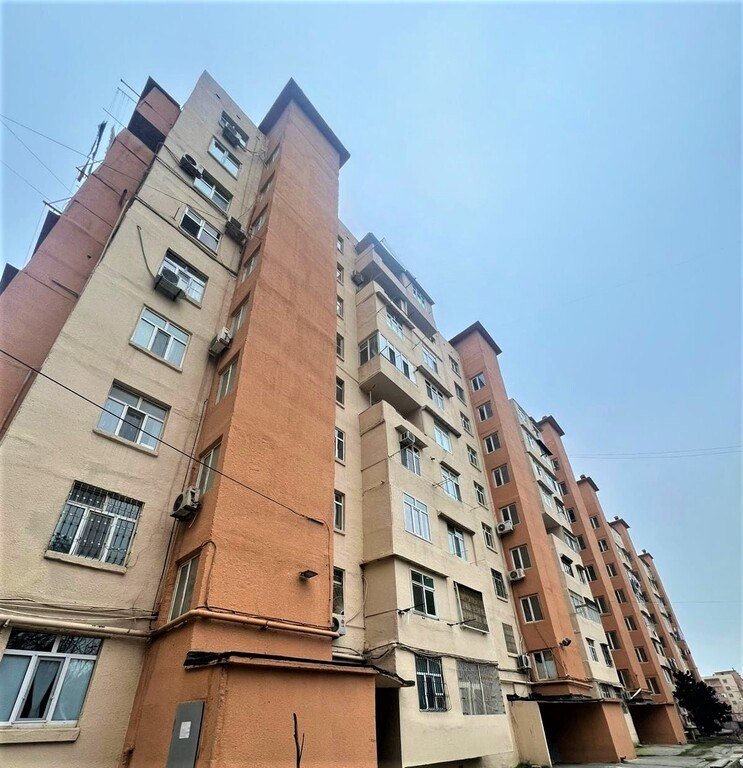 Satılır 3 otaqlı köhnə tikili, 78 m², Həzi Aslanov m.-1
