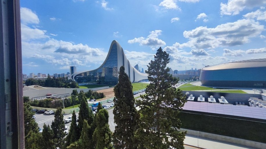 Satılır 3 otaqlı köhnə tikili, 90 m², Nəriman Nərimanov m.-2
