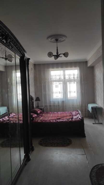 Kirayə verilir 4 otaqlı yeni tikili, 183 m², Elmlər Akademiyası m.-8