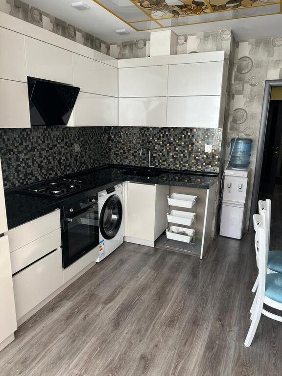 Kirayə verilir 3 otaqlı köhnə tikili, 80 m², Həzi Aslanov m.-2