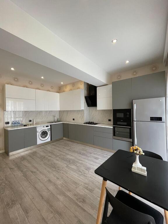 Kirayə verilir 2 otaqlı yeni tikili, 90 m², Xətai m.-6