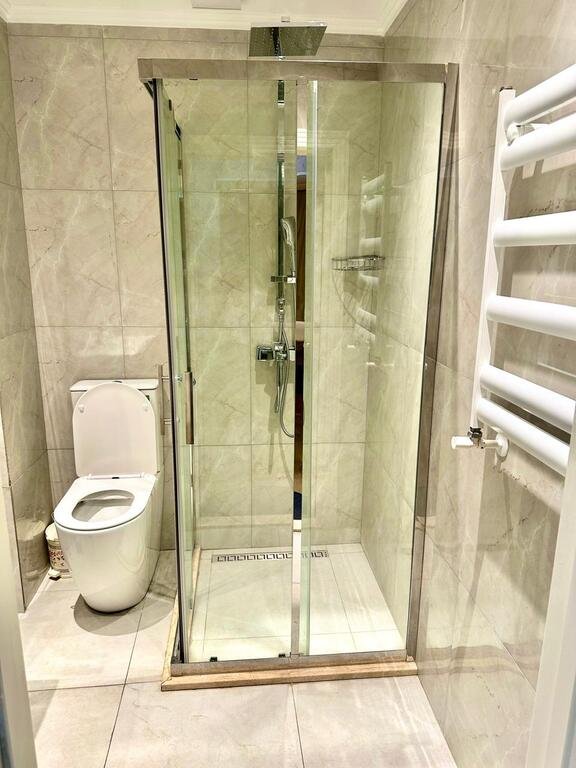 Kirayə verilir 3 otaqlı yeni tikili, 125 m², 28 May m.-23