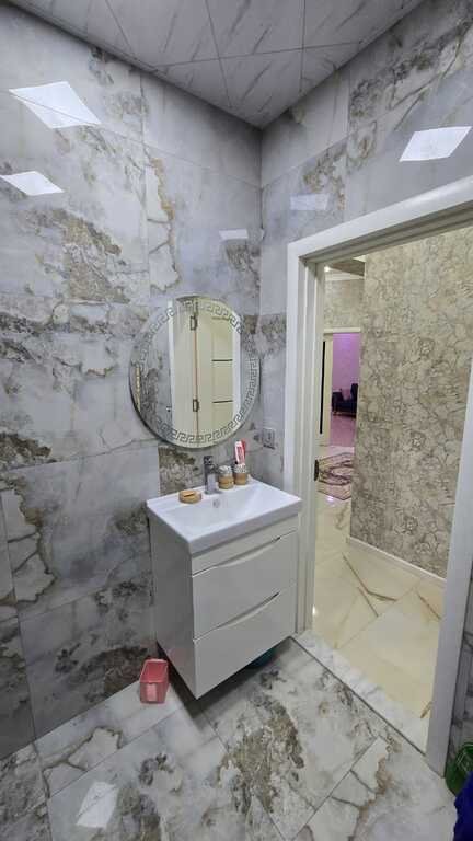 Kirayə verilir 3 otaqlı yeni tikili, 100 m², İnşaatçılar m.-6