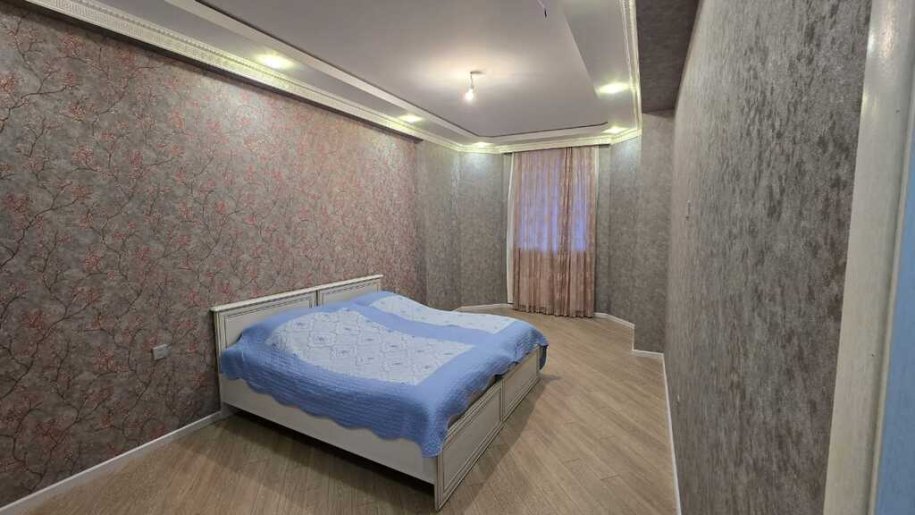 Kirayə verilir 3 otaqlı yeni tikili, 100 m², İnşaatçılar m.-8