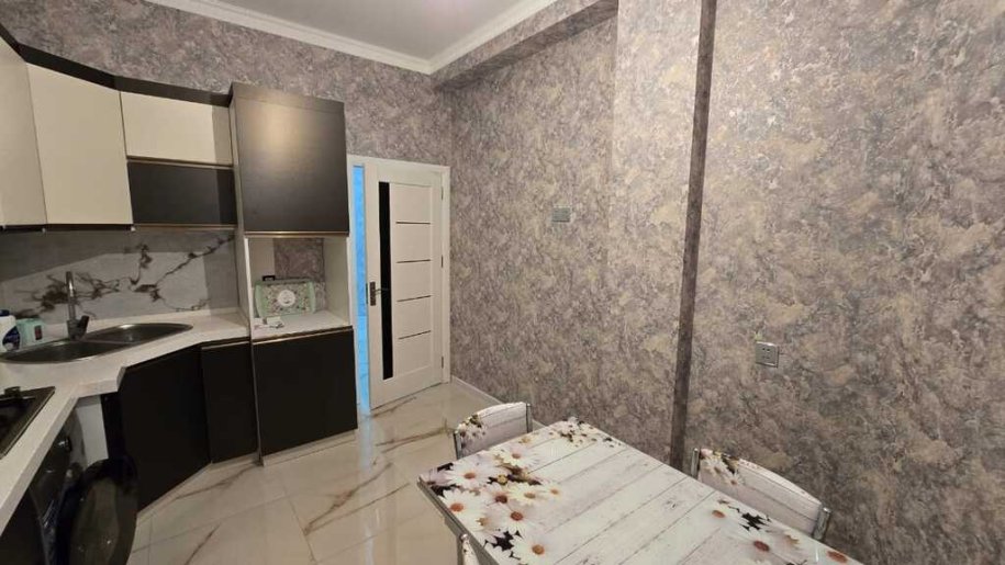 Kirayə verilir 3 otaqlı yeni tikili, 100 m², İnşaatçılar m.-9