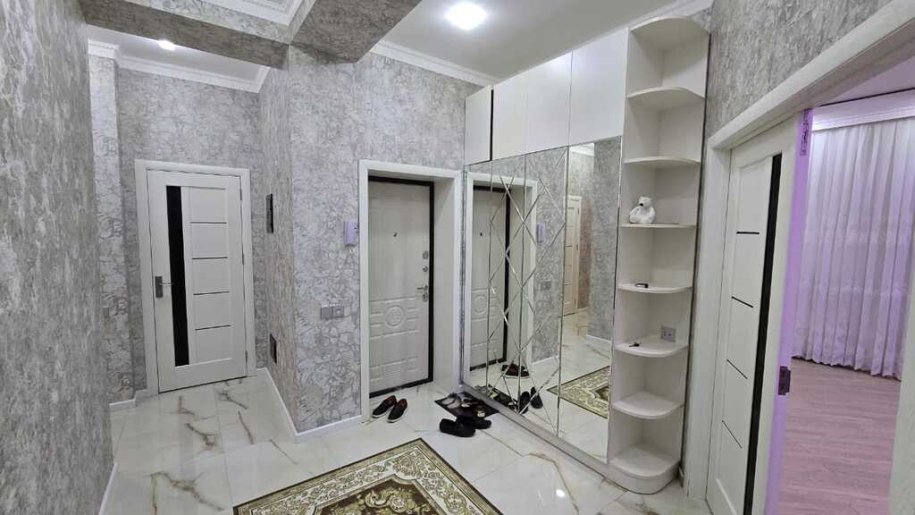 Kirayə verilir 3 otaqlı yeni tikili, 100 m², İnşaatçılar m.-12