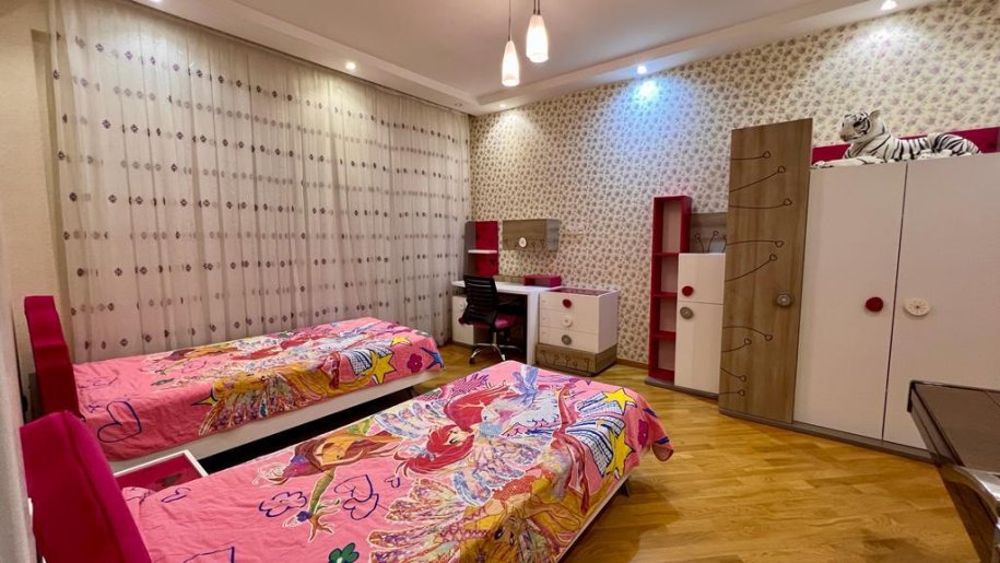 Kirayə verilir 3 otaqlı yeni tikili, 119 m², Qara Qarayev m.-9