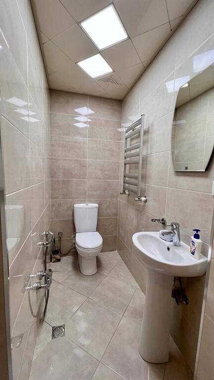 Kirayə verilir 3 otaqlı yeni tikili, 119 m², Qara Qarayev m.-12
