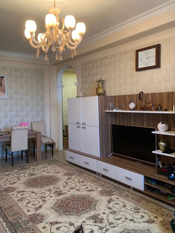 Kirayə verilir 3 otaqlı yeni tikili, 80 m², Bakıxanov (Razin)-2