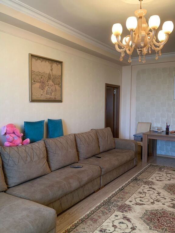 Kirayə verilir 3 otaqlı yeni tikili, 80 m², Bakıxanov (Razin)-5