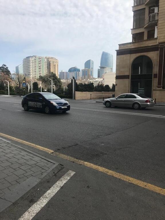 Satılır 4 otaqlı yeni tikili, 215 m², 28 May m.-7