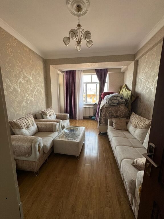 Satılır 4 otaqlı yeni tikili, 142 m², İnşaatçılar m.-14