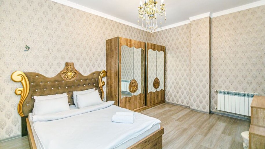 Kirayə verilir 3 otaqlı yeni tikili, 140 m², 28 May m.-7