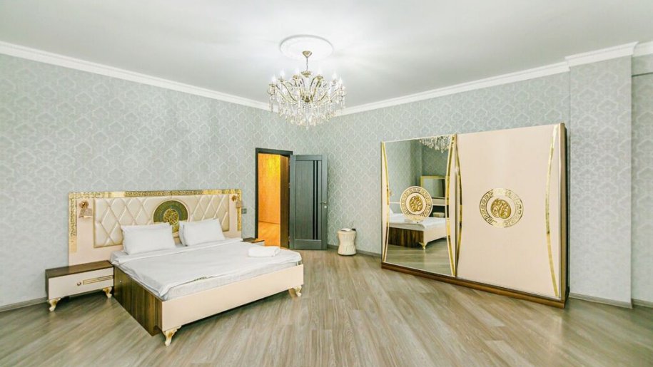 Kirayə verilir 3 otaqlı yeni tikili, 140 m², 28 May m.-9