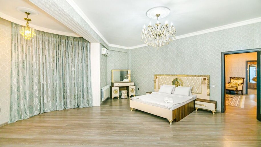 Kirayə verilir 3 otaqlı yeni tikili, 140 m², 28 May m.-14