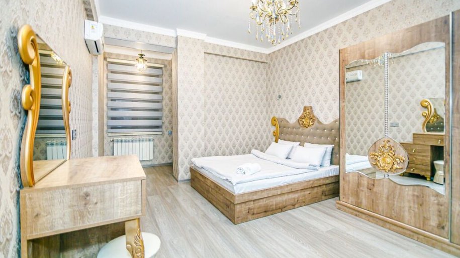 Kirayə verilir 3 otaqlı yeni tikili, 140 m², 28 May m.-16