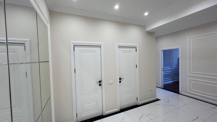 Satılır 3 otaqlı yeni tikili, 139.5 m², Gənclik m.-4