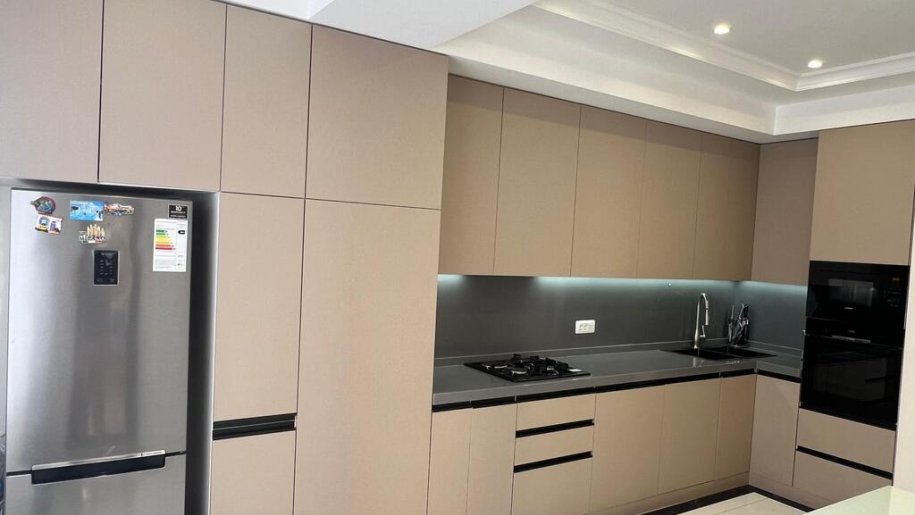 Satılır 3 otaqlı yeni tikili, 139.5 m², Gənclik m.-5