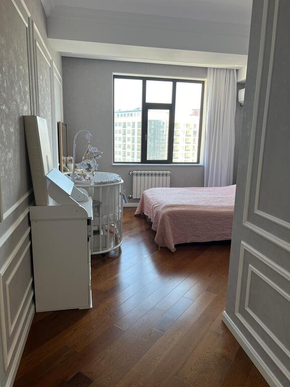Satılır 3 otaqlı yeni tikili, 139.5 m², Gənclik m.-13
