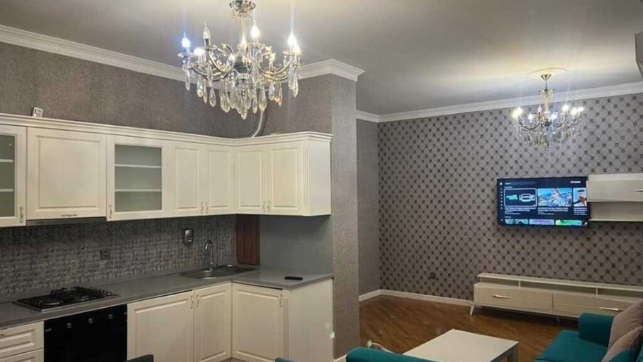 Kirayə verilir 2 otaqlı yeni tikili, 90 m², 28 May m.-6