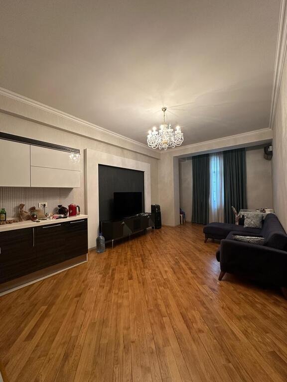Kirayə verilir 2 otaqlı yeni tikili, 70 m², Elmlər Akademiyası m.-6