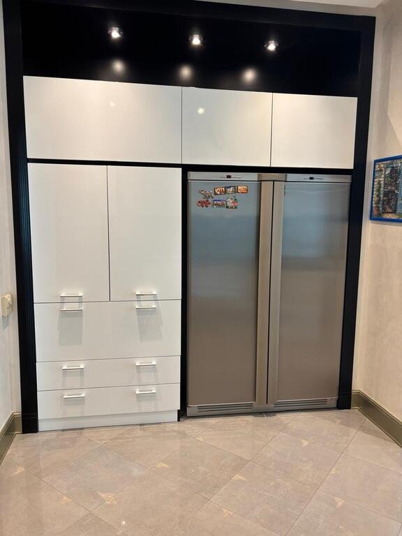 Kirayə verilir 4 otaqlı yeni tikili, 250 m², İçərişəhər m.-17