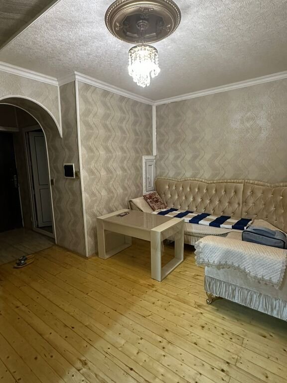 Kirayə verilir 2 otaqlı yeni tikili, 70 m², İnşaatçılar m.-2