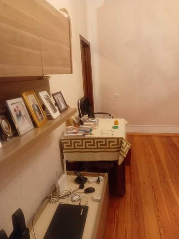Satılır 2 otaqlı köhnə tikili, 44.5 m², Bayıl-11
