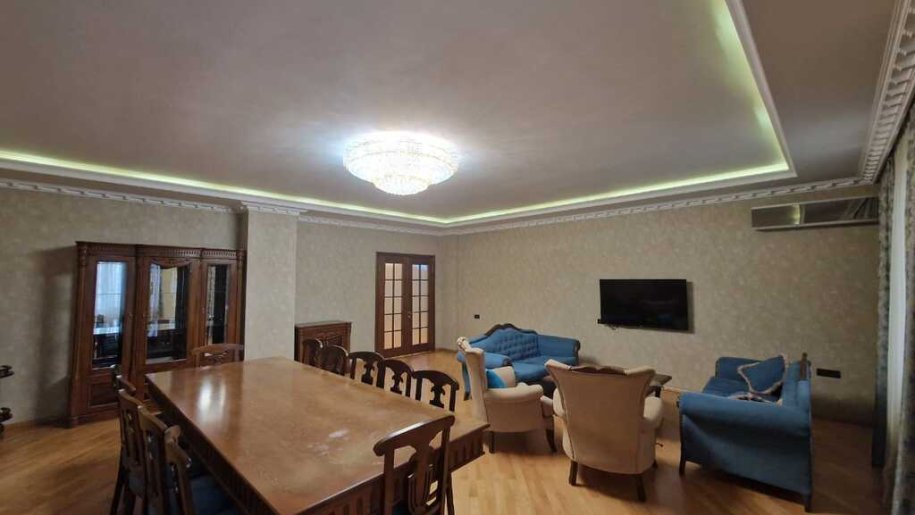 Satılır 4 otaqlı yeni tikili, 176 m², Nəriman Nərimanov m.-4