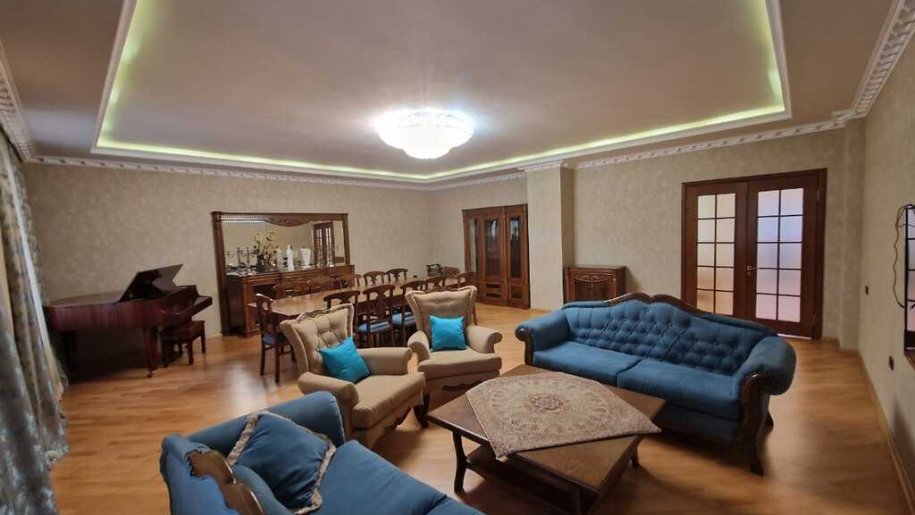 Satılır 4 otaqlı yeni tikili, 176 m², Nəriman Nərimanov m.-5