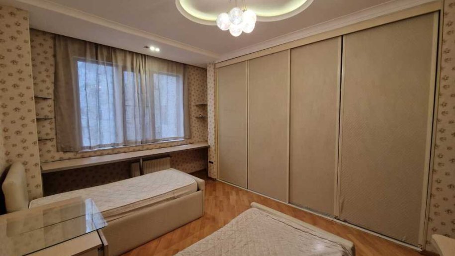 Satılır 4 otaqlı yeni tikili, 176 m², Nəriman Nərimanov m.-13