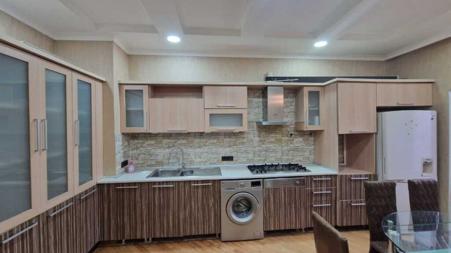 Satılır 4 otaqlı yeni tikili, 176 m², Nəriman Nərimanov m.-17