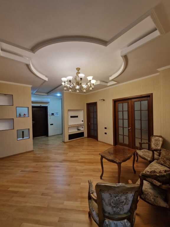 Satılır 4 otaqlı yeni tikili, 176 m², Nəriman Nərimanov m.-20