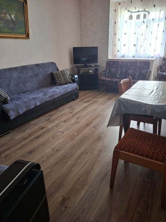 Satılır 2 otaqlı köhnə tikili, 35 m², 7-ci mikrorayon-1