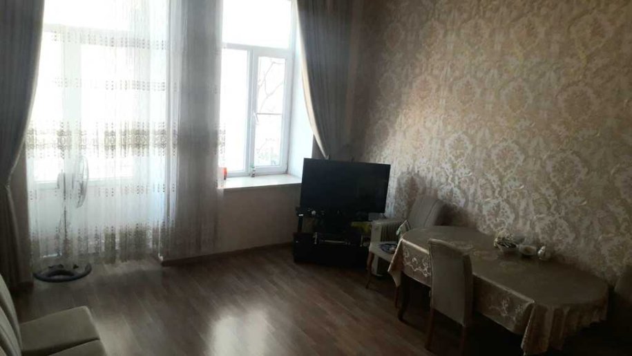 Satılır 2 otaqlı köhnə tikili, 49.9 m², 28 May m.-1