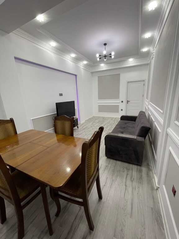 Kirayə verilir 3 otaqlı yeni tikili, 85 m², 28 May m.-3