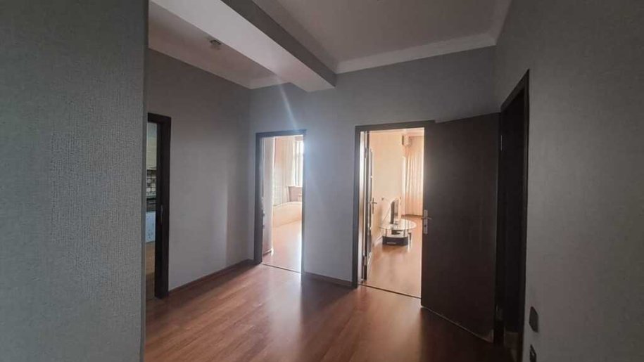 Kirayə verilir 2 otaqlı yeni tikili, 67 m², Həzi Aslanov m.-17