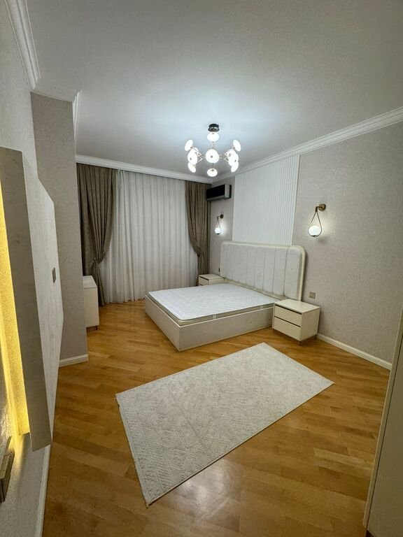 Satılır 2 otaqlı yeni tikili, 90 m², 8 noyabr-14