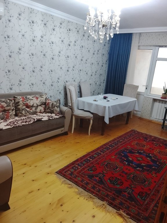 Satılır 3 otaqlı köhnə tikili, 90 m², Elmlər Akademiyası m.-5