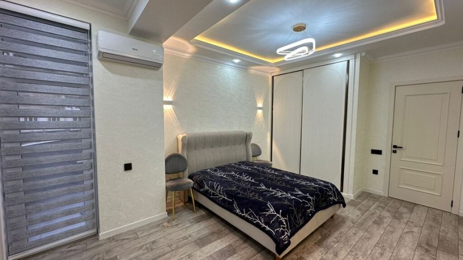 Satılır 3 otaqlı yeni tikili, 122 m², Azadlıq Prospekti m.-5