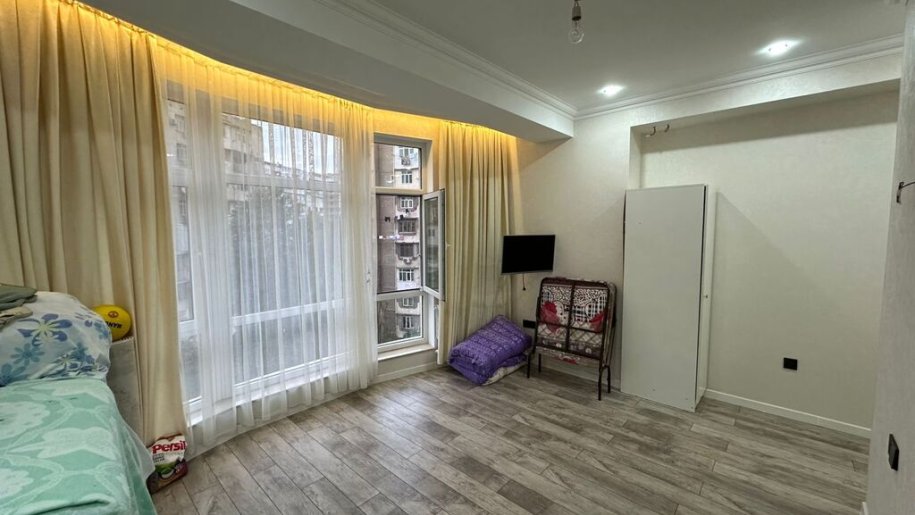 Satılır 3 otaqlı yeni tikili, 122 m², Azadlıq Prospekti m.-7